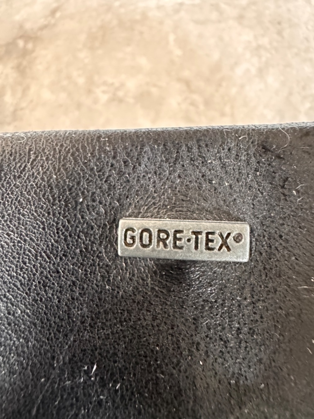 Clarks Artisan Gore-Tex Black Leather Mid-Calf Boots Waterproof Riding Boots - Picture 2 of 4